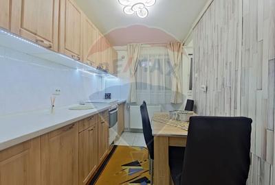 Apartament cu 2 camere pe strada Traian, COMISION 0% - 3