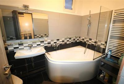 Apartament 2 camere, zona ultracentrala - 10