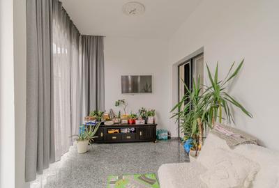 Locuinta construită pentru a fi locuită, nu doar admirată, complet mobilata - 43