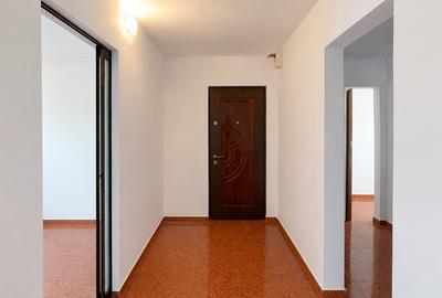 Apartament 4 camere, centrala termica, Bragadiru central, aproape de Primarie - 2