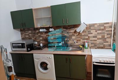 2 Cam- Calea Calarasilor- Unirii- Mobilat-utilat- 50 mp- Mutare rapida - 1