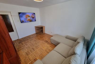Apartament cu 2 camere decomandat, mobilat în Tomis Nord
