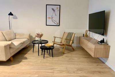 Apartament cu 2 camere semidecomandat, mobilat în Florești