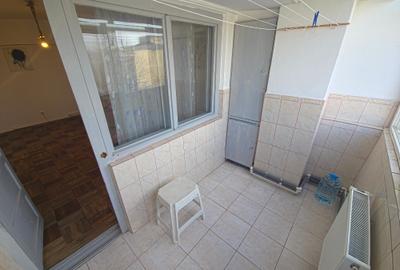 Ultracentral Tomis Mall 3 camere decomandat etaj 3/7 - 9