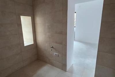 Apartament cu o camerea decomandat pivnita zona Centrala - 3