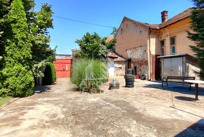 Casa la curte comuna 4 camere, zona Centrala - 22