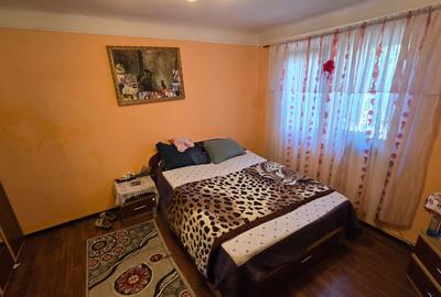 Casă 2 camere /Curte – Șoseaua Viilor – 10 minute metrou Eroii Revoluției - 11
