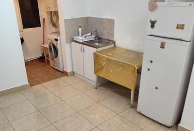 Apartament cu 2 camere decomandat în Km 5