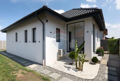 Casă modernă anul 2022 la cheie, in zona 6 vanatori, aproape de AFI - 4