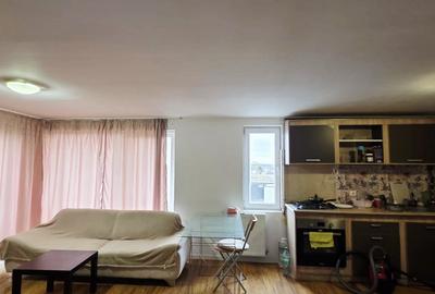 Apartament 2 camere, Otopeni, Central - 1