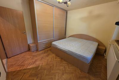 🏡 Apartament cu 4 camere situat în zona Facultății de Medicină- 2475 - 3