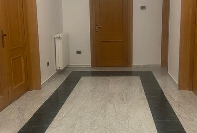 Cotroceni , Doctor Carol Davila, metrou Eroilor, piscina, constructie 2000! - 7