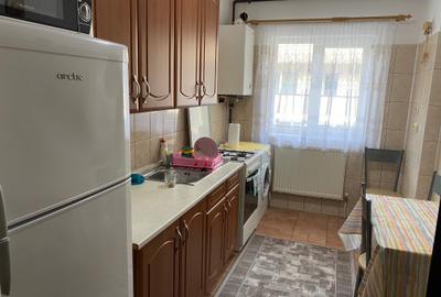 Apartament 2 camere Floresti, str.Florilor, decomandat, et.3/4, cu parcare - 4