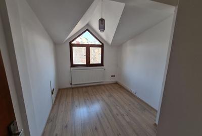 CASA COCHETA 4 CAMERE +LOC DE PARCARE || BANEASA - 9