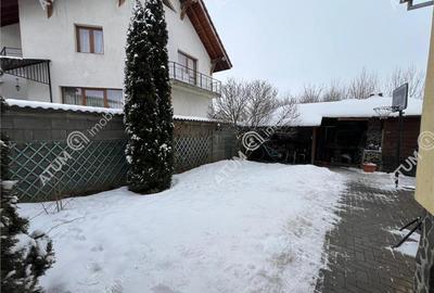 Casa individuala 8 camere 2 garaje 500 mp teren zona Selimbar - 22