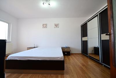 Apartament 2 camere decomandat de închiriat – zona Vasile Aaron, lângă Shopping - 1