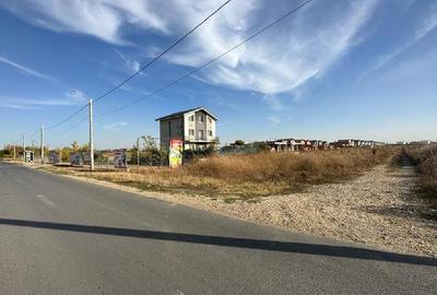 OTOPENI - Teren intravilan - 11,036 mp  - front 15,2 ml - 6