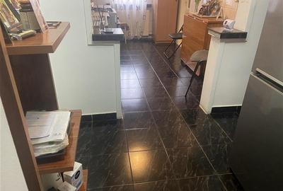 Apartament 2 camerec , zona centrala 2 Stejari , et 2 4, decomandat , centrala t - 4