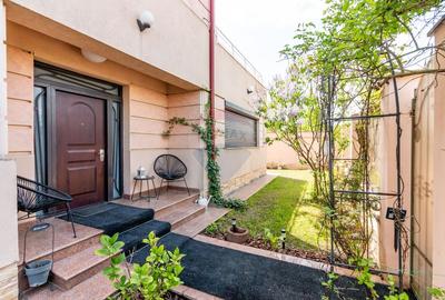 Vanzare Vilă cu 7 camere  Corbeanca - 32