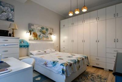 Seaside Living: 2-Room Apt, 250m from Beach + Private Parking - 5