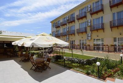 Hotel 45 camere de vânzare în Costinești – aproape de plaja - 1