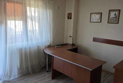 Birou/Apartament două camere - Fosta Autogară - etaj 1 - 4
