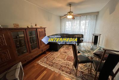 Apartament cu 4 camere 90 mp de inchiriat  etaj 1 in Alba Iulia Cetate Bulevard - 11