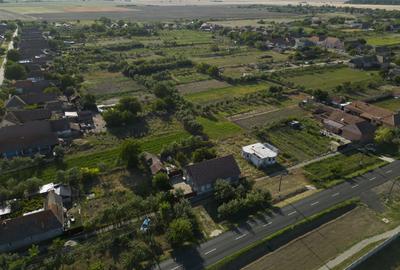 Casă cu 4 camere în Sânpetru German, Secusigiu - 21
