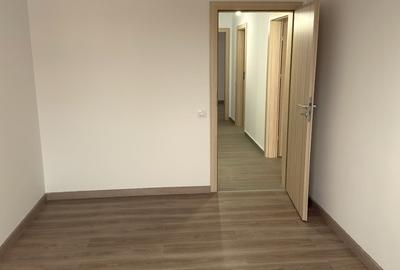 De vanzare apartament 3 camere  Urban Plaza - 7