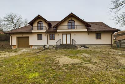 Casa 5 camere, garaj si curte, Luna (Campia Turzii), jud. Cluj