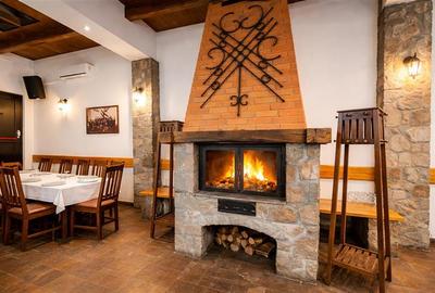 Complex Gastronomic:Afacere la cheie, Restaurant traditional secuiesc+terasa eve - 12