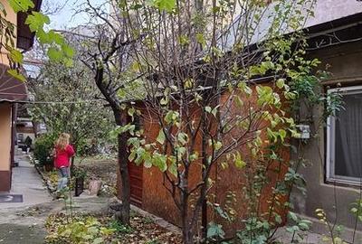 De Vanzare Casa Individuala cu 1 camere, Romana sector 1 - 9