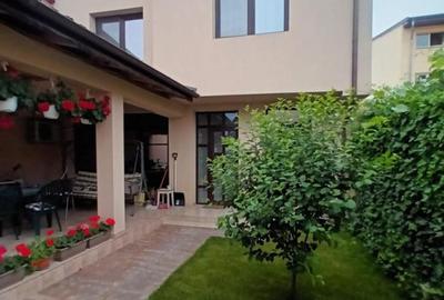 Casă individuală cu 6 camere în Giulești