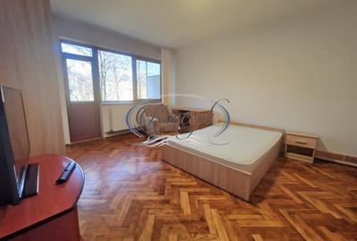 Apartament cu 2 camere decomandat, mobilat în Plopilor