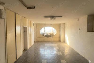 Casa de vanzare in Nicolina 1 - 3