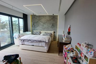 APARTAMENT 4 CAMERE CU SCARA INTERIOARA TIP LOFT -ULTRA LUX - 27