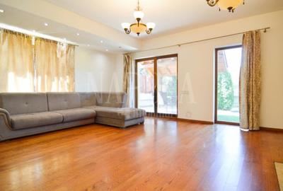 Casă cu 4 camere în Europa