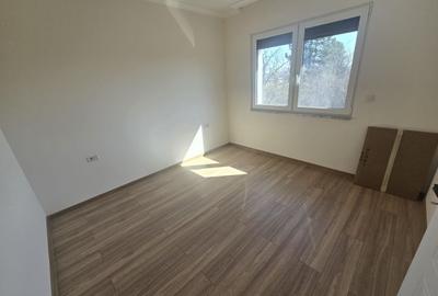 BRAYTIM. Langa Uzina de Apa. 2 Bai. Suprafata generoasa. - 11