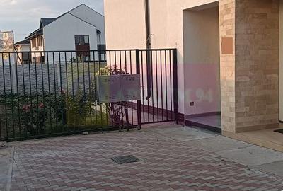 Vila tip  duplex Otopeni- 23 August. - 3