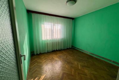 Apartament cu 4 camere de vânzare in Dambu - 4