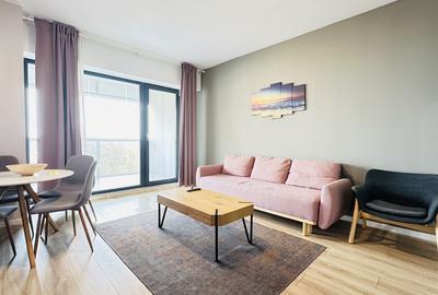 Apartament cu 2 camere decomandat, mobilat în Central