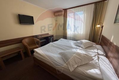 De închiriat Hotel 24 de camere si 3 apartamente, Calea Clujului - 10