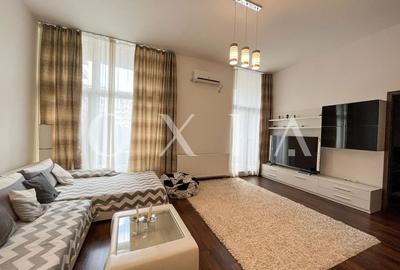 Apartament cu 2 camere semidecomandat, mobilat în Soarelui