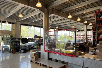Hale si spatiu showroom ,depozitare si productie 2176 mp.Militari - Iuliu Maniu - 3