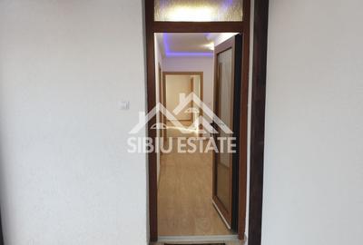Apartament modern de inchiriat 3 camere, curte, garaj  Zona Sub Arini - 11