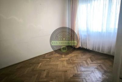 Apartament cu 2 camere, semidecomandat, situat în zona Nord – Cibinului - 4