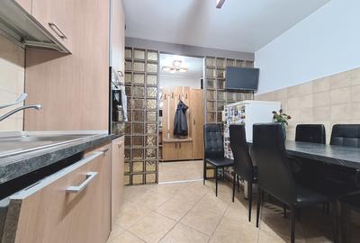 Locatie excelenta!-4 camere-mobilat si utilat-etaj intermediar-zona Lipovei - 8