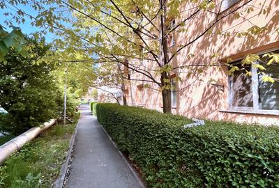 Garsoniera la prima inchiriere etaj 1 str. Cojocnei - 9