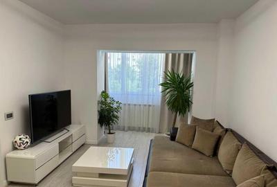 Apartament cu 2 camere semidecomandat, mobilat în Ștefan cel Mare