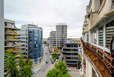 Unirii stradal,bloc monolit,mobilat/utilat,totul nou,ultralux,vedere panoramica - 16